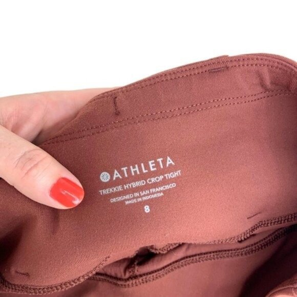 Athleta Trekkie Hybrid Crop Tights in Cognac Brown - Picture 4 of 6